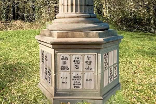 Pop-up kunstwerk Take Away Monument