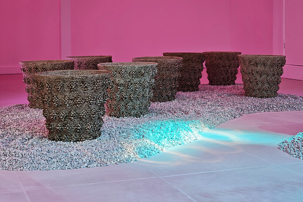 Symbiotic Manufacture -- A living manufacturing landscape